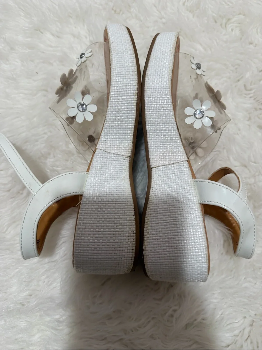 Steve Madden Kids Dori White Floral Daisy Clear Sandals Sz 2